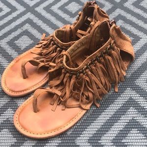 Moccasin zip up sandal